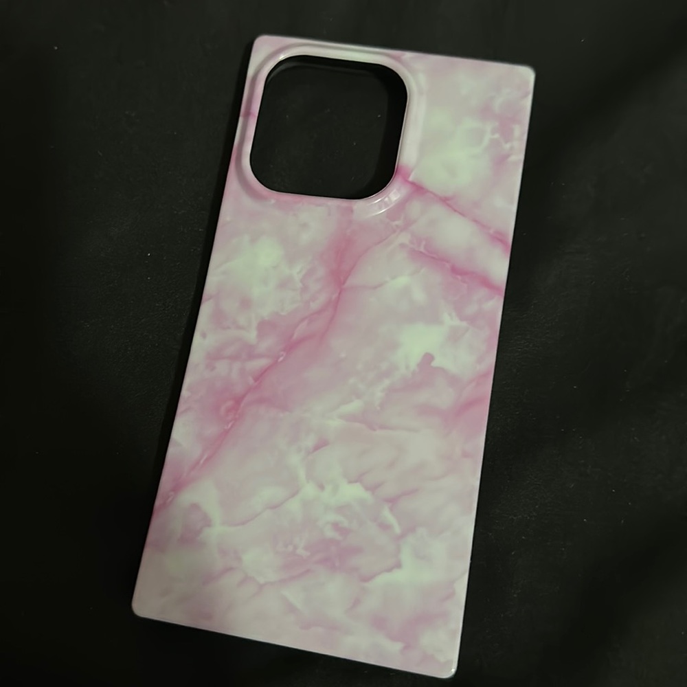 iPhone 14 Pro pink marble case
